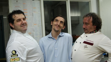 Emanuele Esposito stretto tra la morsa dei Titani