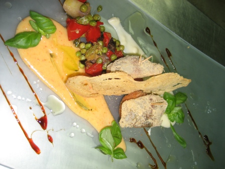 Involtini di spado con vellutata di bufala e ratatoille.